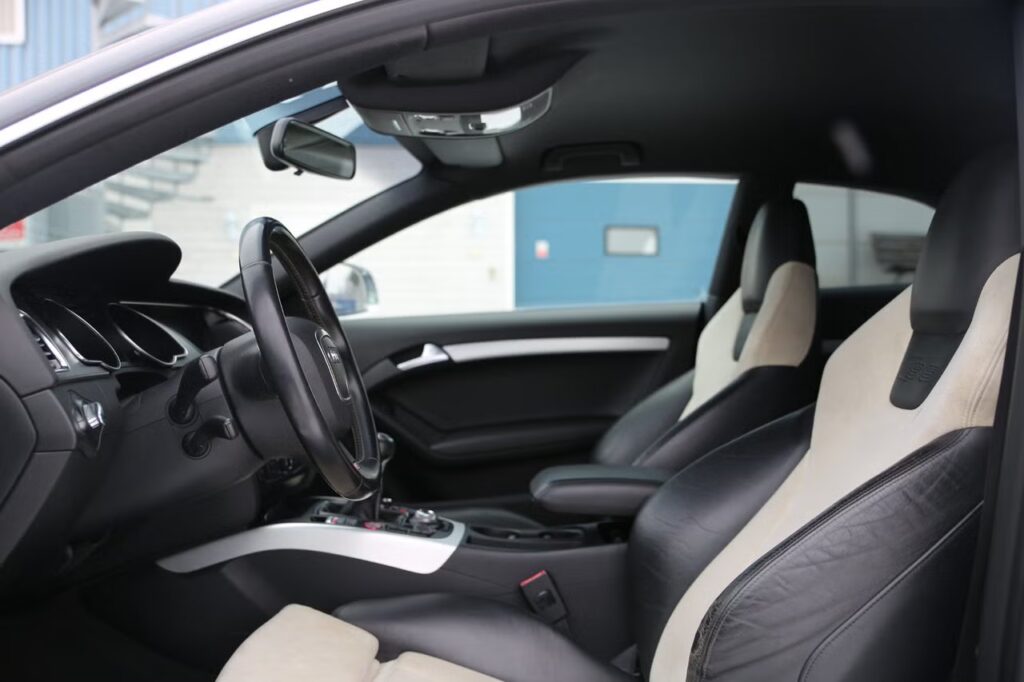 2749d24c f723 4b38 8b67 18823a9a3f12