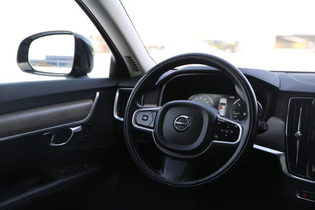 6c427577 140a 448e 9133 79c43fc682c4