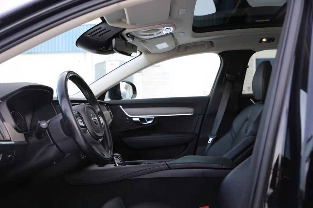 Ea99486b 8eb7 4661 9f4f 4e84f9f3b6b6